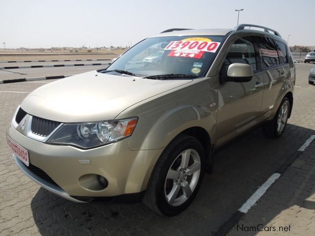 Mitsubishi Outlander 2.4i 5Dr SUV A/T 4X4 in Namibia