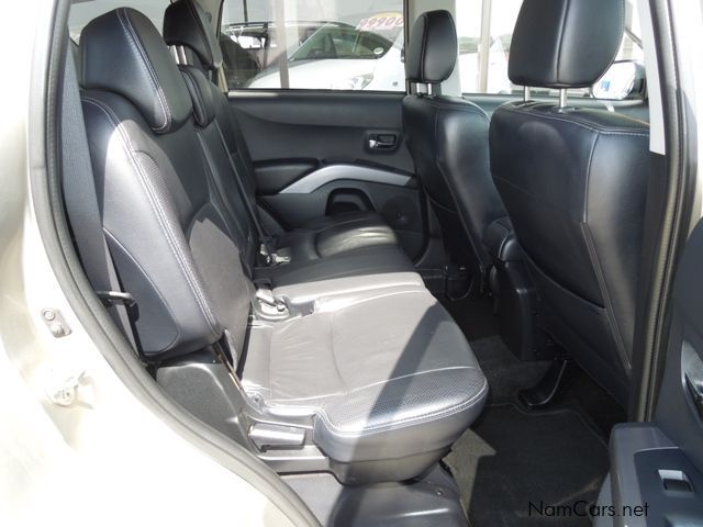 Mitsubishi Outlander 2.4i 5Dr SUV A/T 4X4 in Namibia