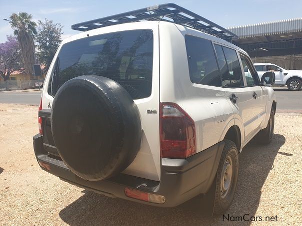 Mitsubishi Pajero 3.0 GLX DIG in Namibia