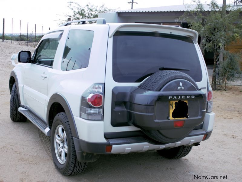 Mitsubishi Pajero 3.8L V8 in Namibia