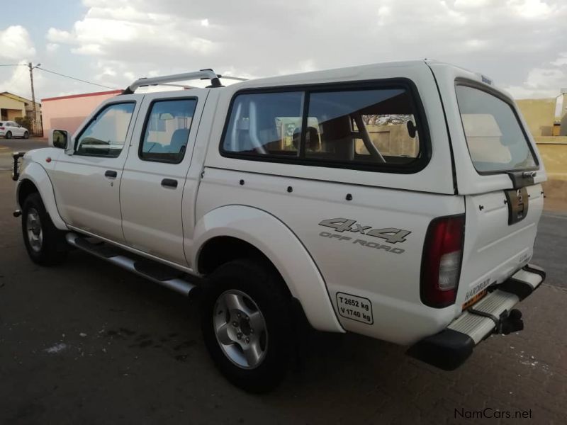 Nissan Hardbody 2.4 in Namibia