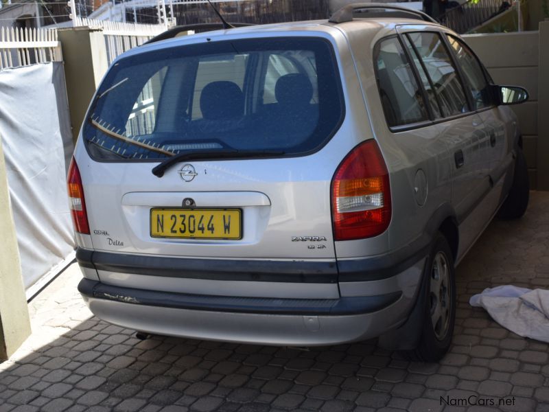 Opel Zafira in Namibia