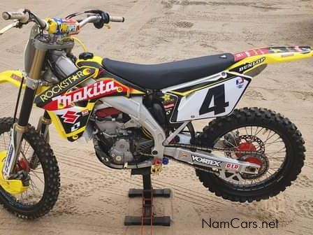 Suzuki RMZ 450 in Namibia