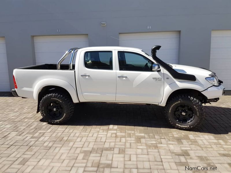 Toyota Hilux Raider 4x4 4.0 V6 in Namibia