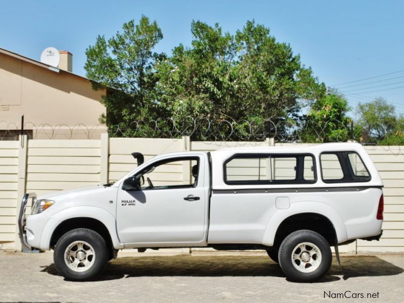 Toyota Hilux SRX VVT-I in Namibia