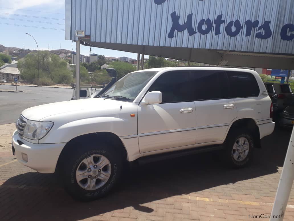 Toyota Land Cruiser 100 Series VX 4.2 Turbo Diesel in Namibia