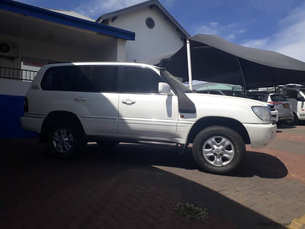 Toyota Land Cruiser 100 Series VX 4.2 Turbo Diesel in Namibia