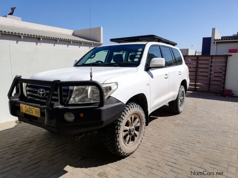 Toyota Land Cruiser 200 series V8 4.7 in Namibia