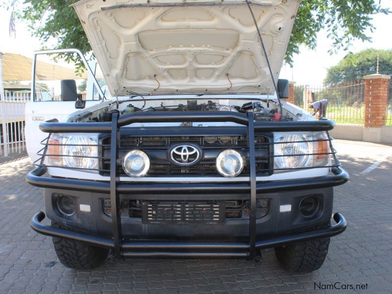 Toyota Land cruiser 4.5 EFI D Cab 4x4 in Namibia