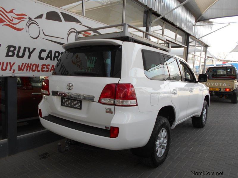 Toyota Landcruiser 200 V8 Vx A/t in Namibia
