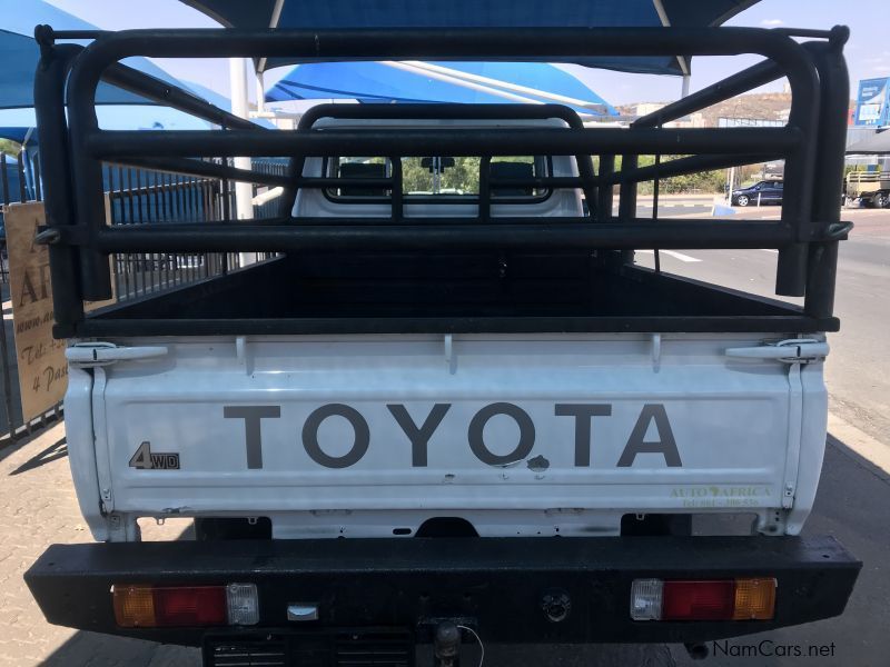 Toyota Landcruiser 4.2 S/C 4x4 in Namibia