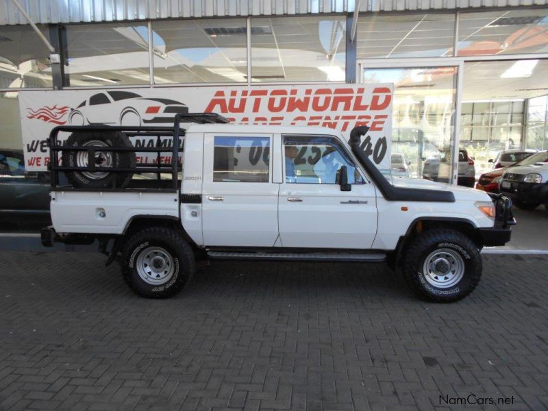 Toyota Landcruiser 4.5 Petrol P/u D/c in Namibia