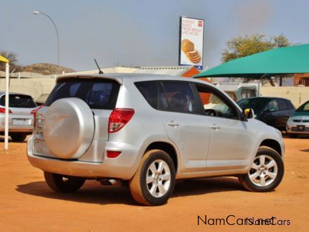 Toyota RAV 4 2.4l in Namibia