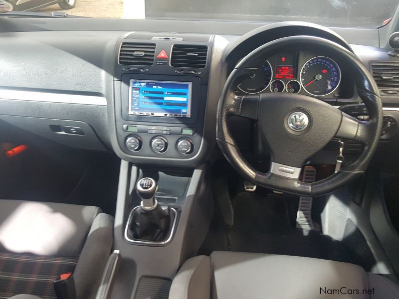 Volkswagen GOLF 5 GTI in Namibia