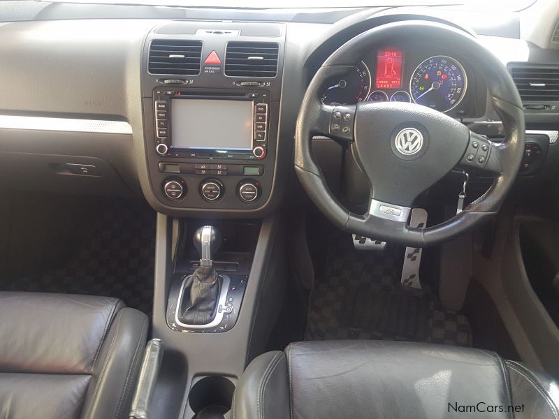 Volkswagen GOLF 5 R32 DSG in Namibia
