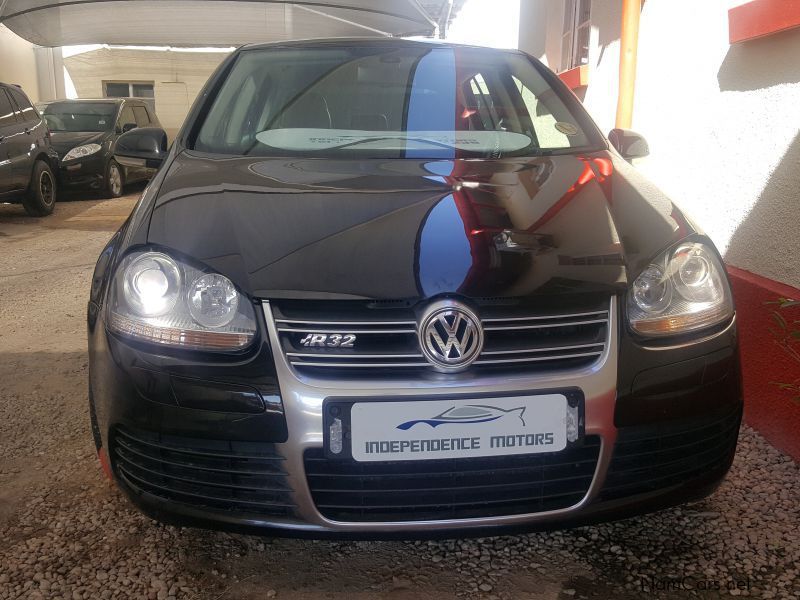 Volkswagen GOLF 5 R32 DSG in Namibia