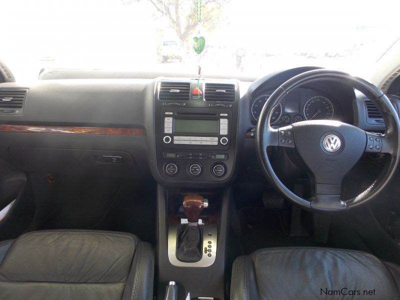 Volkswagen JETTA 2.0T in Namibia