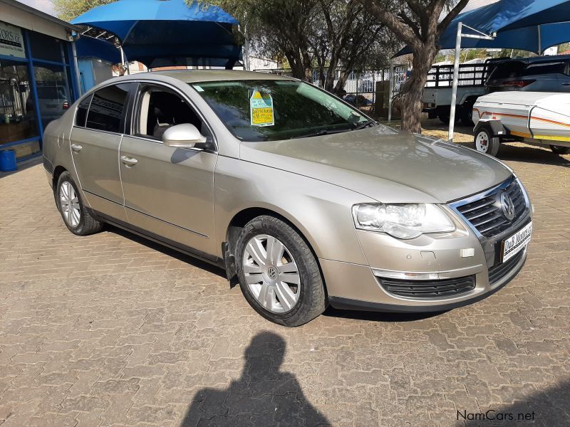 Volkswagen Passat 2.0 FSi Highline in Namibia