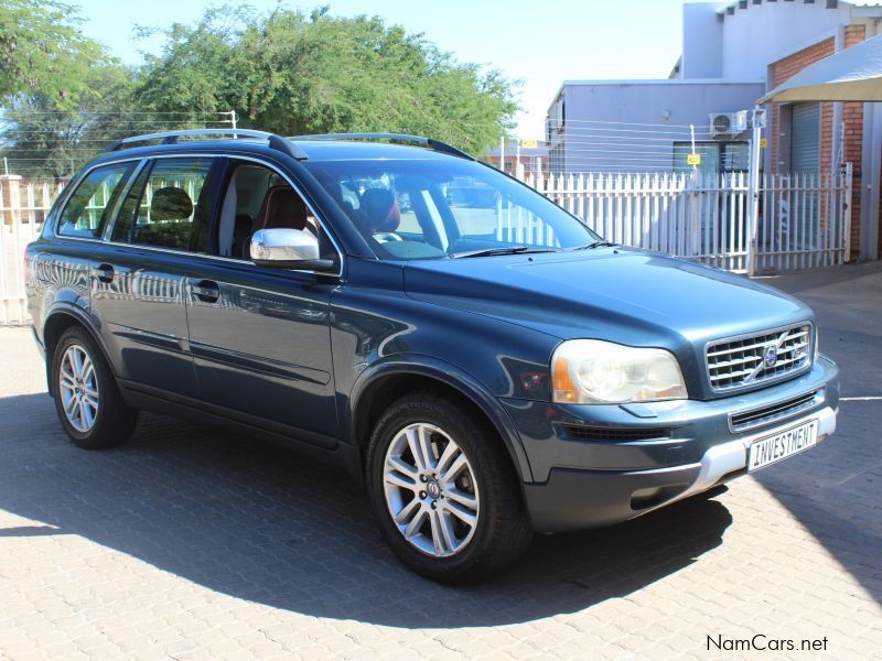 Volvo XC90 4.4 V8 A/T AWD in Namibia