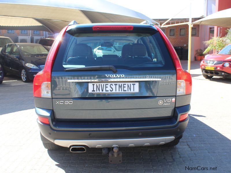 Volvo XC90 4.4 V8 A/T AWD in Namibia