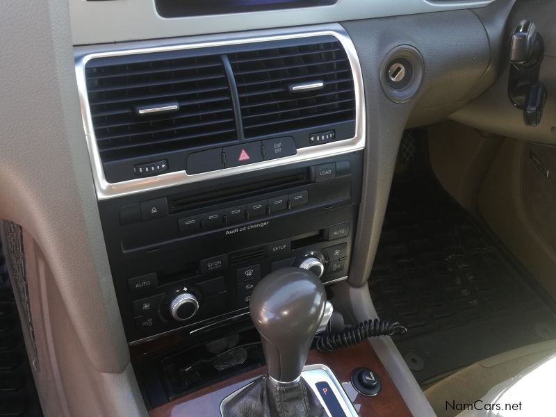 Audi Q7 with roadworthy in Namibia