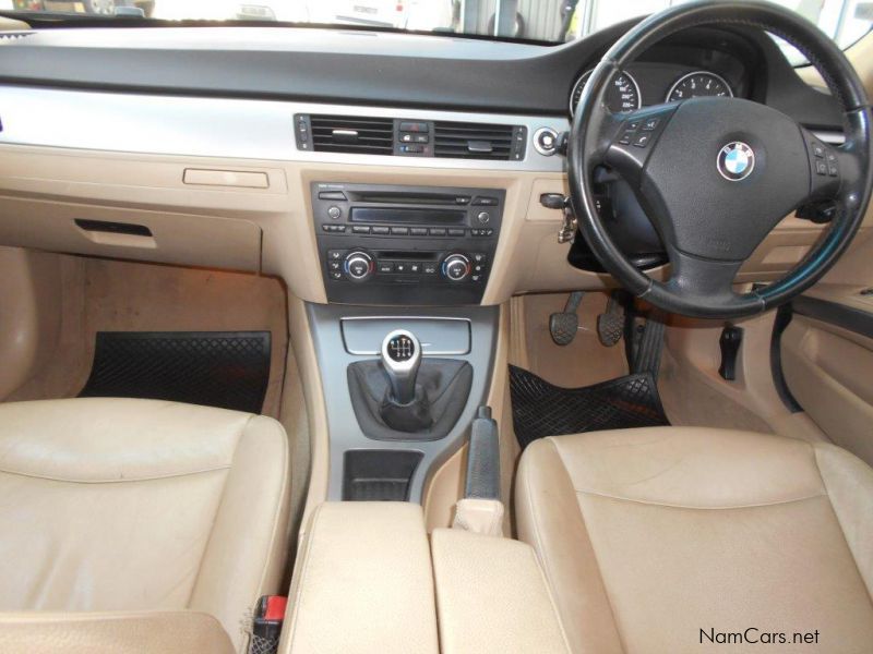 BMW 3 Series 323i (e90) in Namibia