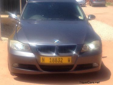 BMW 323 in Namibia