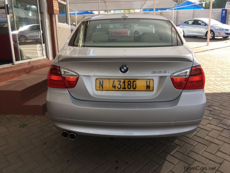 BMW 323i Straight 6 E90 Sedan in Namibia