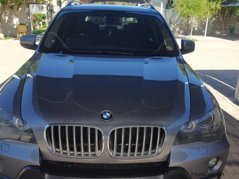 BMW X5 XDrive 4.8i A/T in Namibia