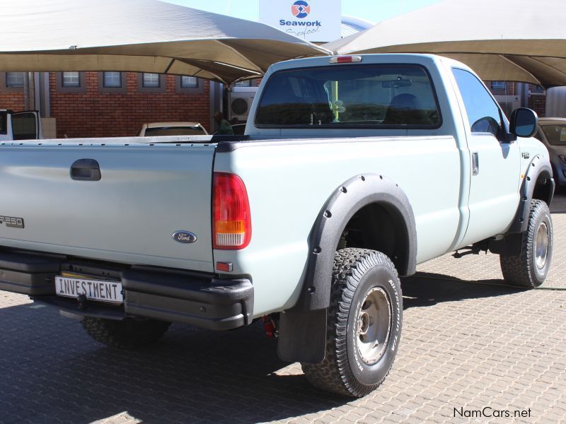 Ford F250 in Namibia