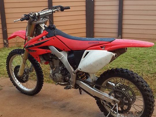 Honda CRF 250 R in Namibia