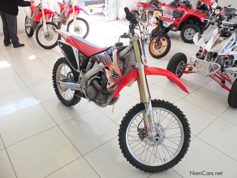 Honda CRF250R in Namibia