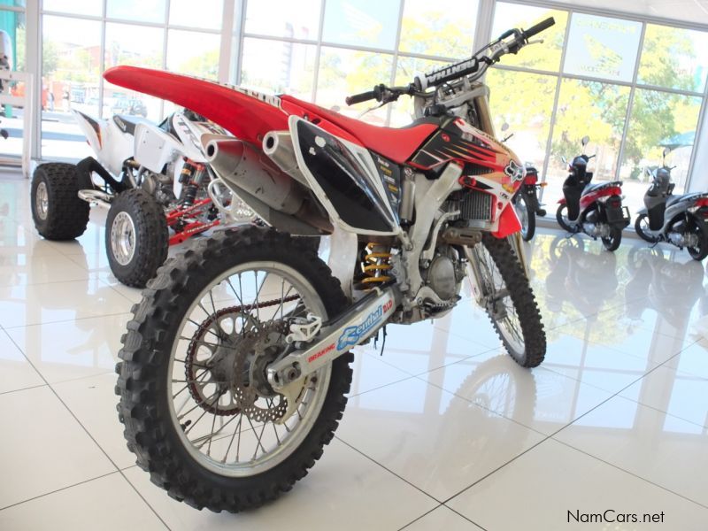 Honda CRF250R in Namibia