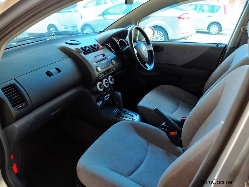 Honda Fit Aria 2003 салон