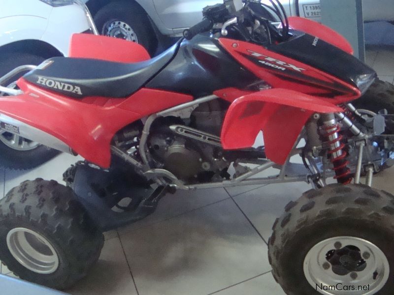 Honda TRX  450R in Namibia