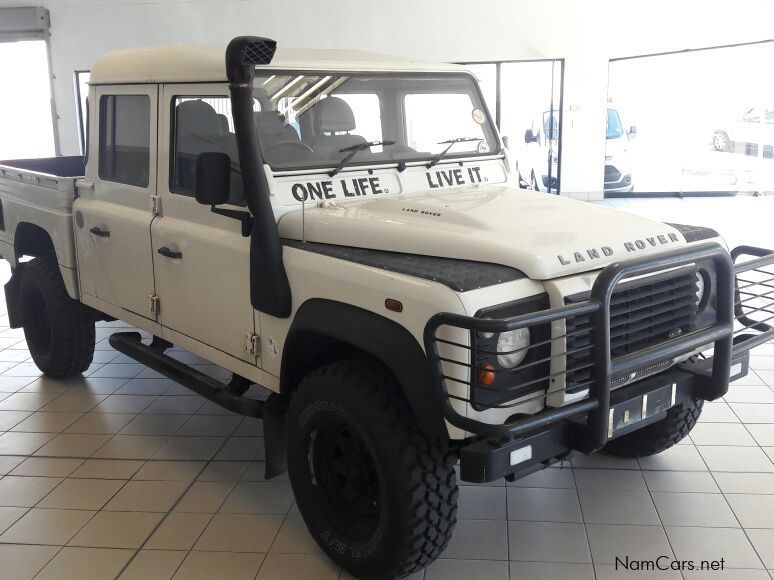 Land Rover Defender Puma 130 in Namibia