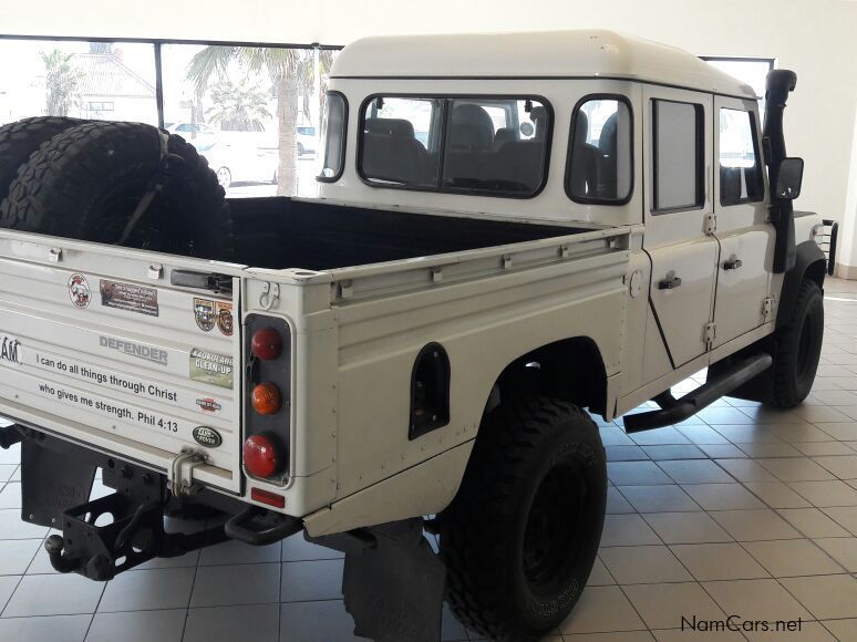 Land Rover Defender Puma 130 in Namibia