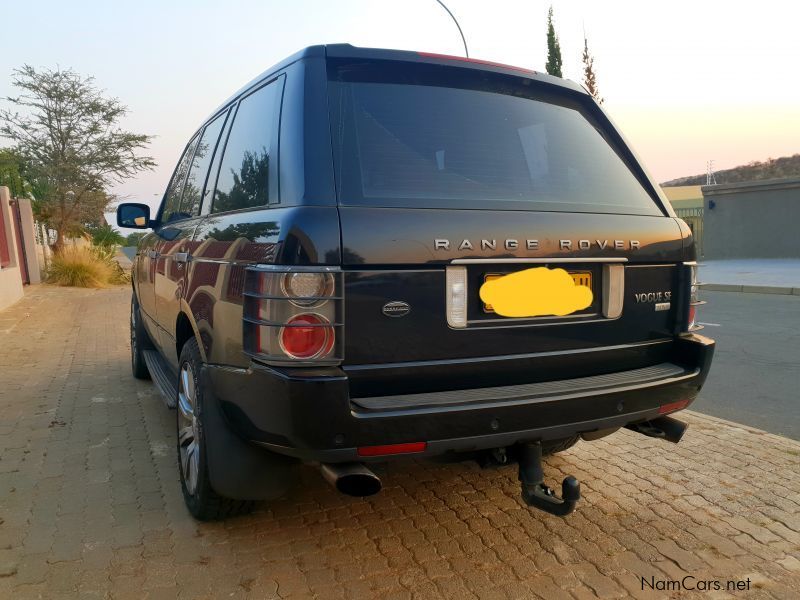 Land Rover Range Rover Vogue SE in Namibia