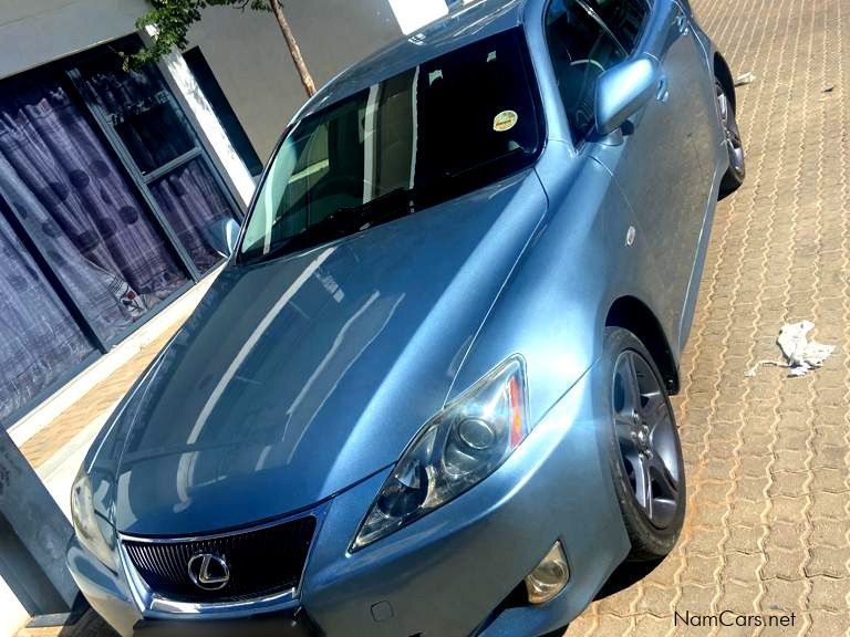 Lexus IS220D in Namibia