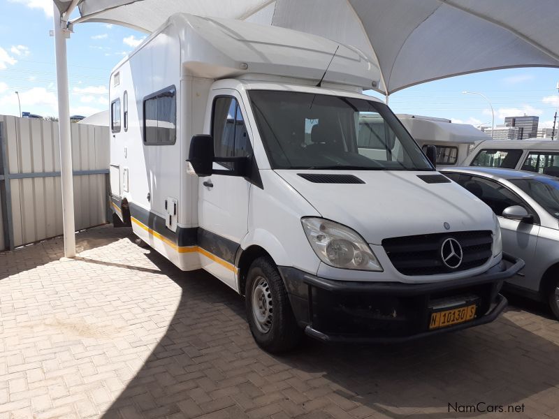 Mercedes-Benz Sprinter Camper in Namibia