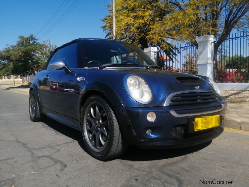 Mini Cooper Si in Namibia