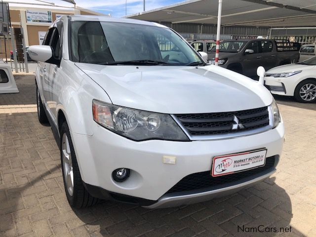 Mitsubishi Outlander 2.4 GLS A/T in Namibia