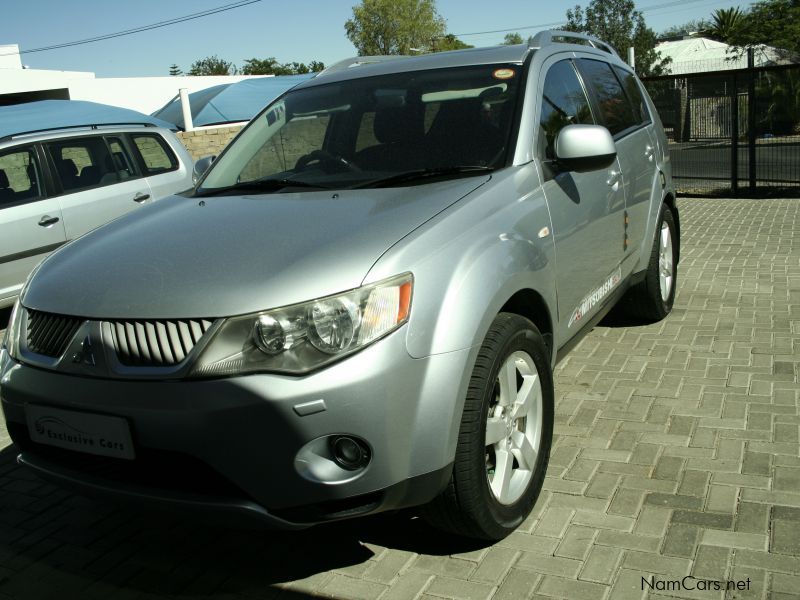 Mitsubishi Outlander 2.4 GLS a/t ( Local) 4x4 in Namibia