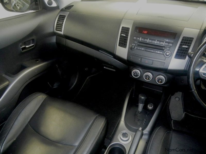 Mitsubishi Outlander in Namibia