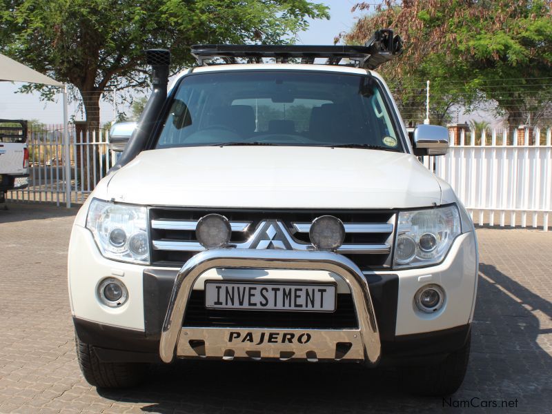 Mitsubishi PAJERO 3.2DID A/T 4X4 5DR GLS in Namibia