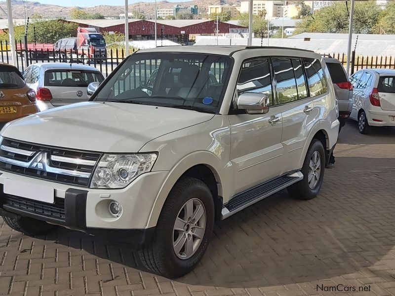 Mitsubishi Pajero LWB in Namibia