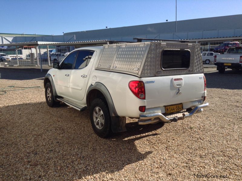 Mitsubishi Triton 3.2 Di-D 4x4 Auto D/CAB in Namibia