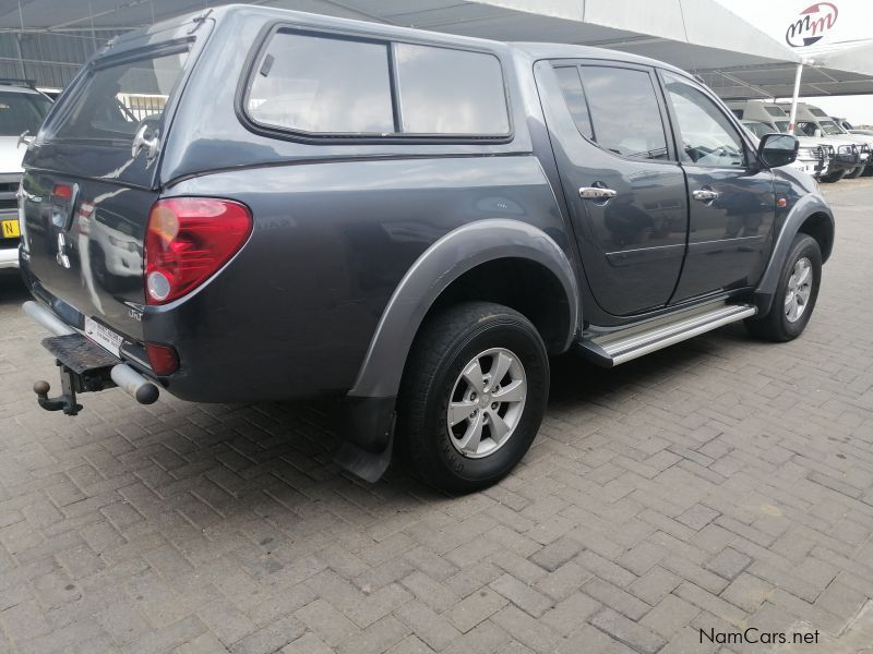 Mitsubishi Triton 3.2 Diesel in Namibia