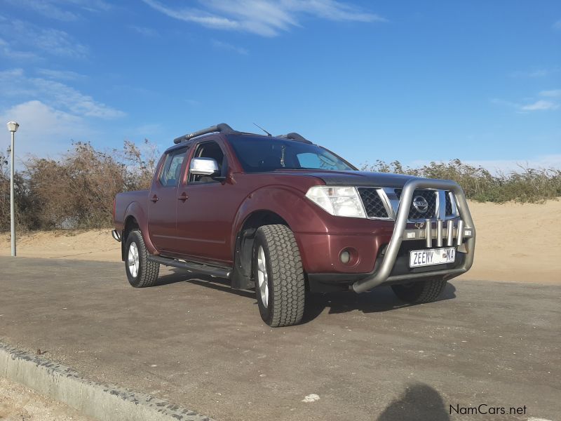 Nissan Navara 2.5 diesel 4x4 in Namibia