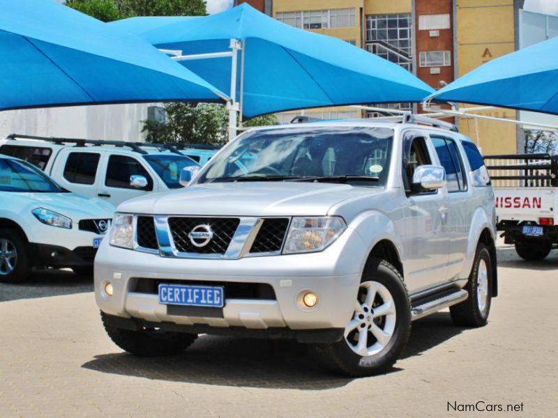 Nissan Pathfinder in Namibia